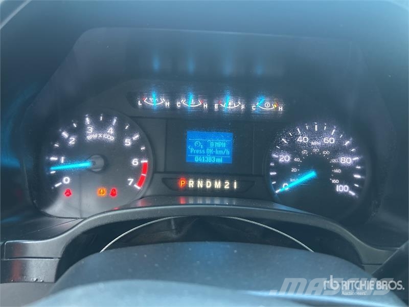 Ford F-250 キャビン及び内装