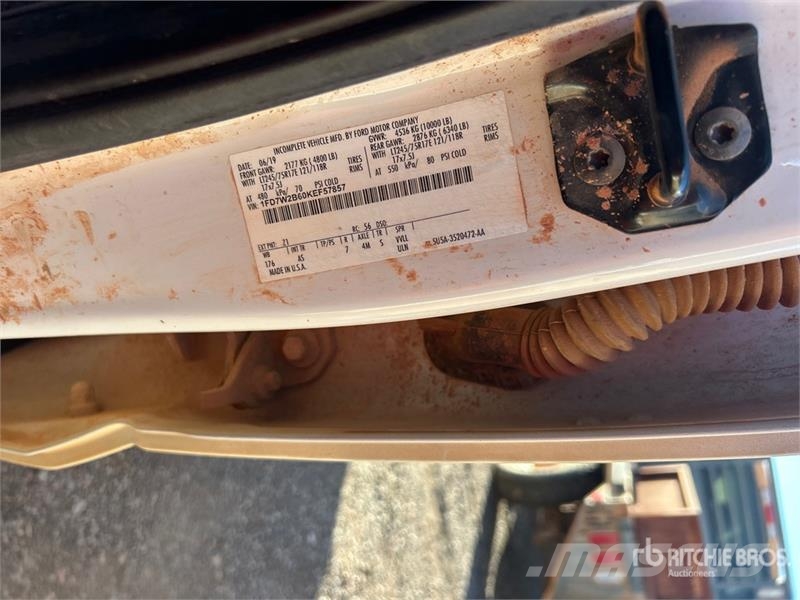 Ford F-250 Ciężarówki typu Platforma / Skrzynia