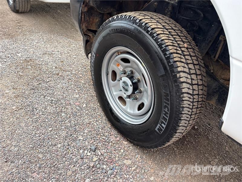 Ford F-250 Camiones de cama baja