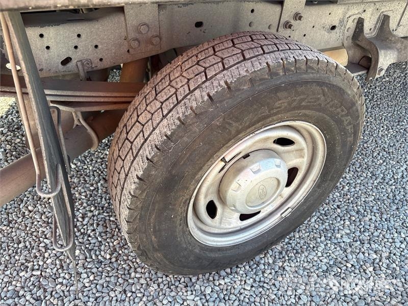 Ford F-250 Flakbilar
