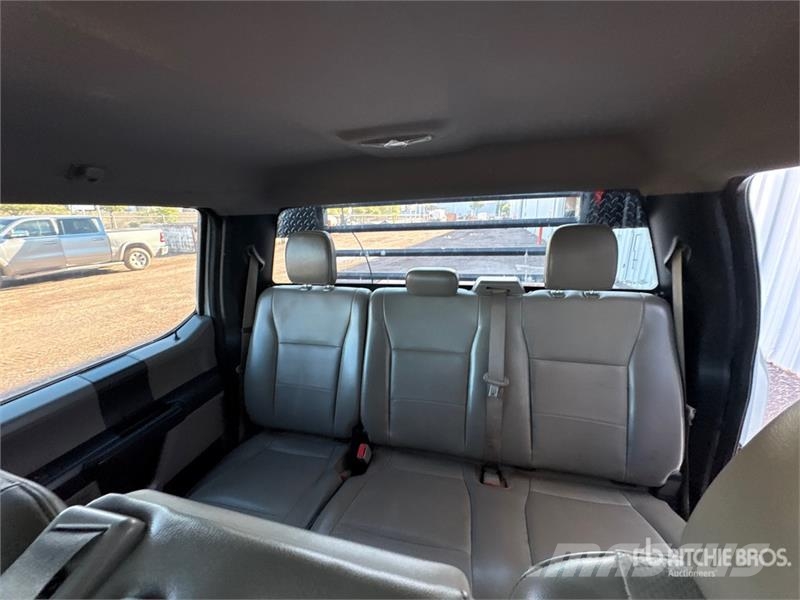 Ford F-250 Platte bakwagens