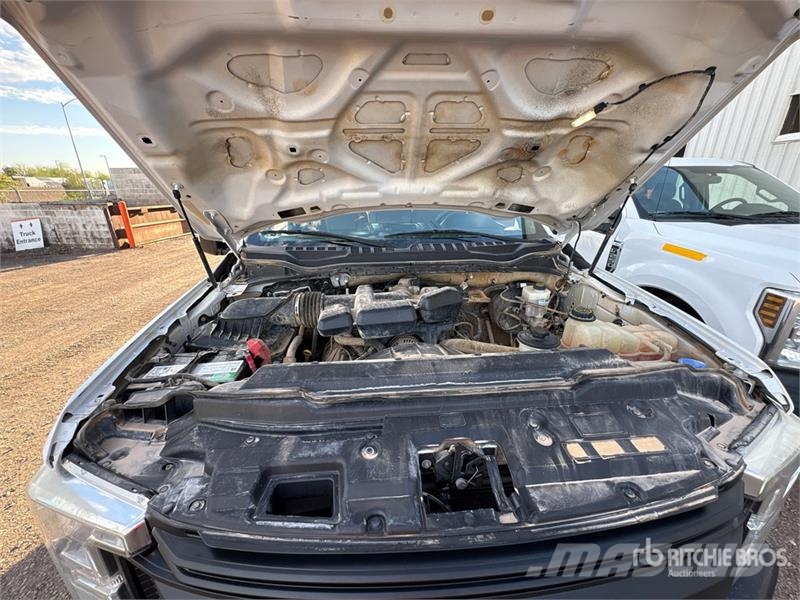 Ford F-250 驾驶室与内部