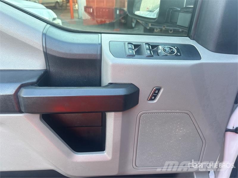 Ford F-250 Otras furgonetas