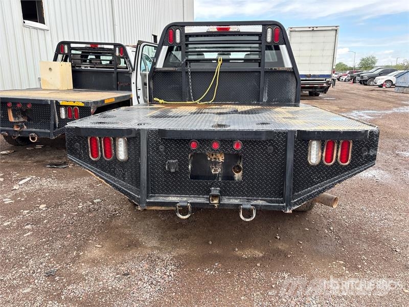 Ford F-250 Kamioni sa otvorenim sandukom