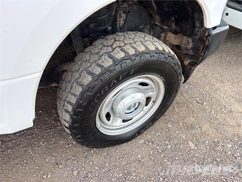 Ford F-250 Camiones de cama baja