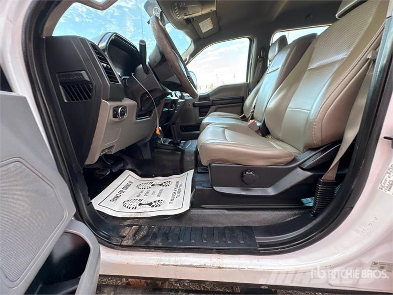 Ford F-250 Flakbilar