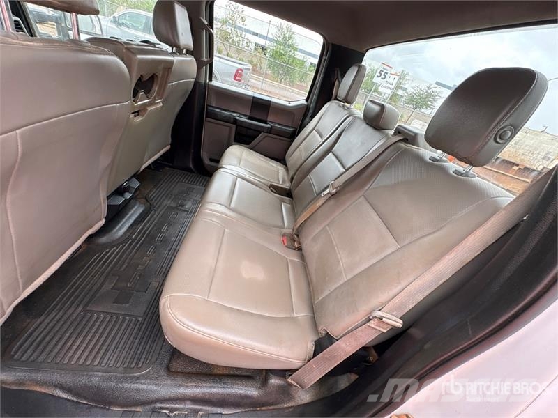 Ford F-250 Cabines e interior