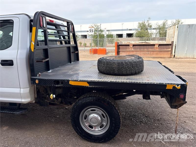 Ford F-250 Camiones de cama baja