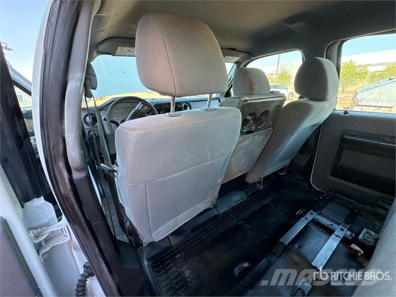 Ford F-250 Flakbilar