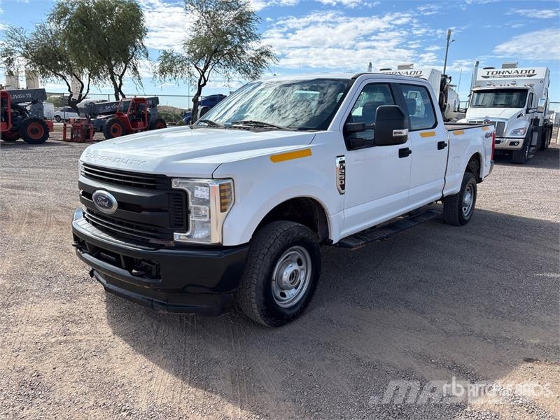 Ford F-250 기타