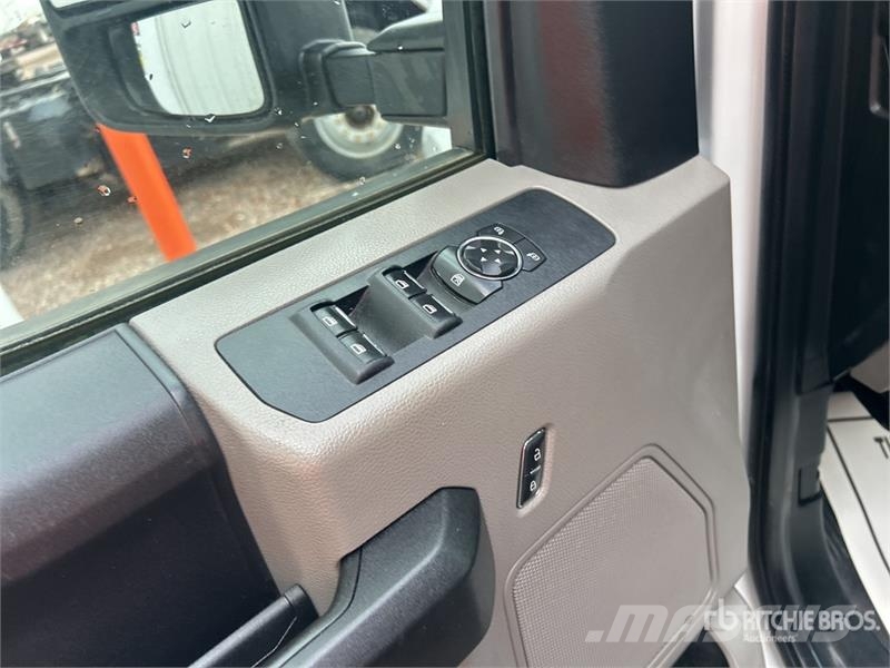 Ford F-250 Ostalo