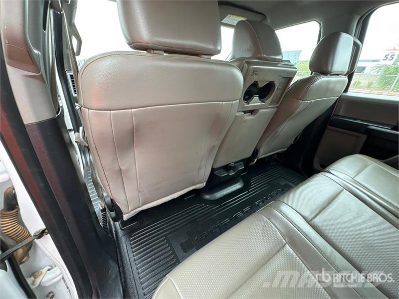 Ford F-250 Kamioni sa otvorenim sandukom