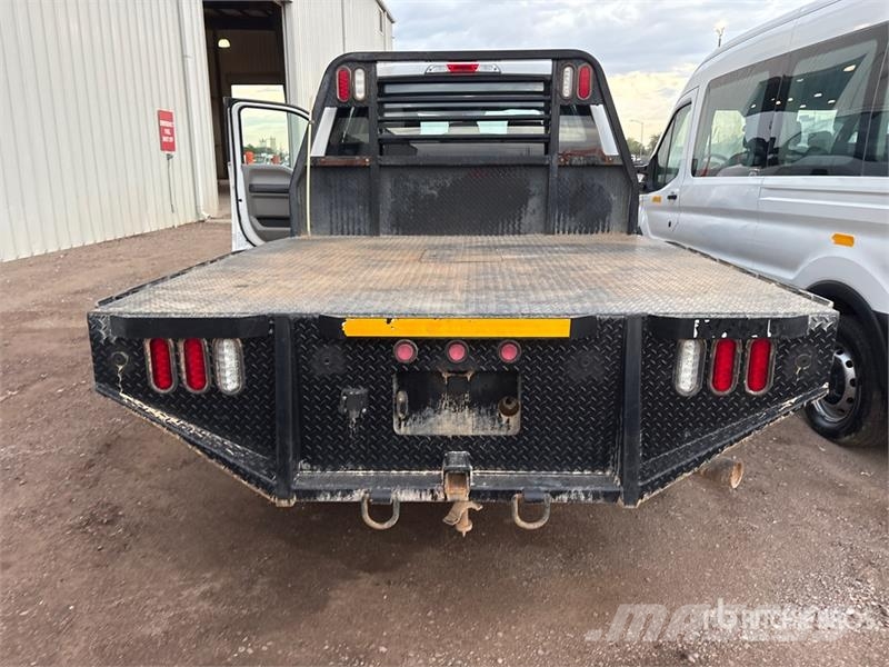 Ford F-250 Flatbed / Dropside trucks