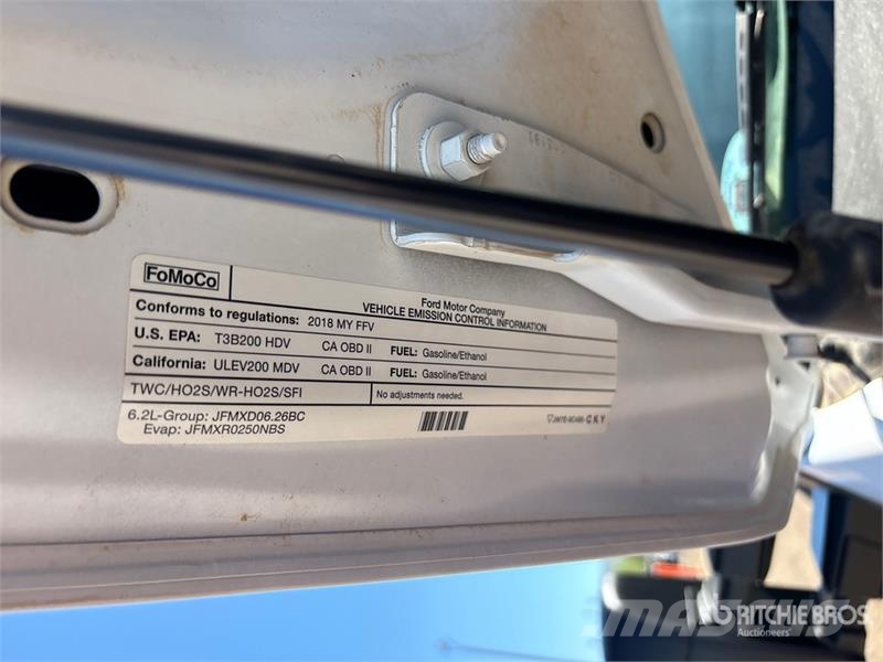 Ford F-250 Cabins and interior