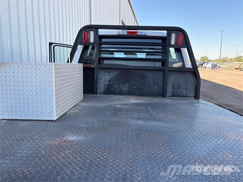 Ford F-250 Platós / Ponyvás teherautók