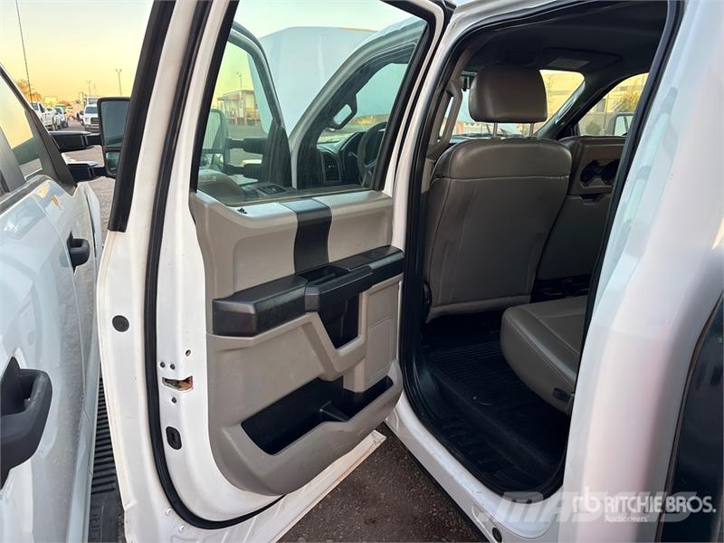 Ford F-250 Camiones de cama baja
