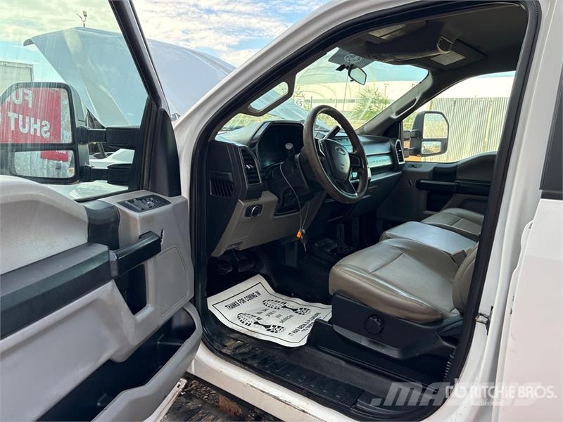 Ford F-250 Flakbilar