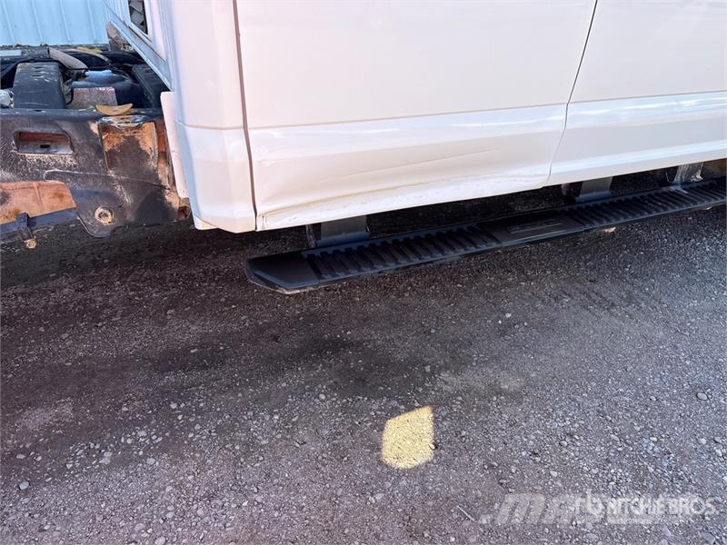 Ford F-250 كابينة والداخلية