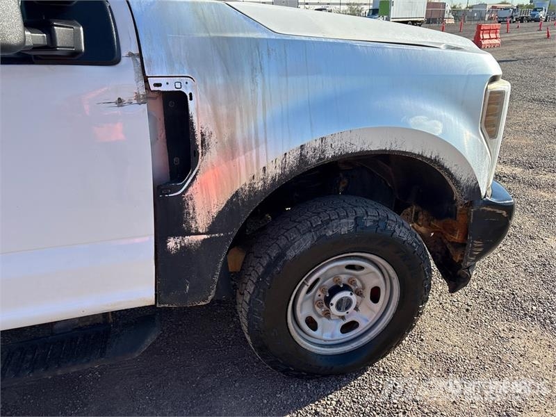 Ford F-250 Otros