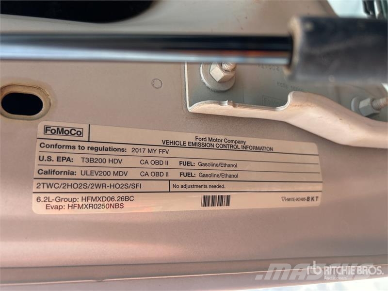 Ford F-250 Camiones de cama baja
