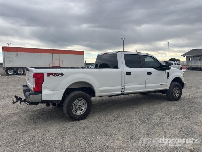 Ford F-250 Otros