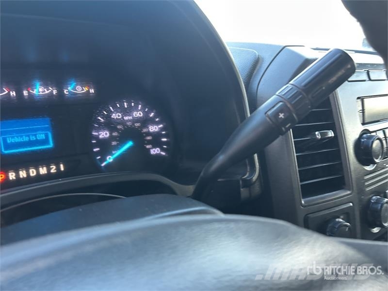 Ford F-250 キャビン及び内装