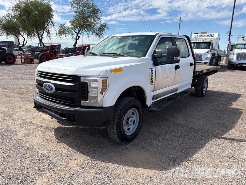 Ford F-250 Camion plateau
