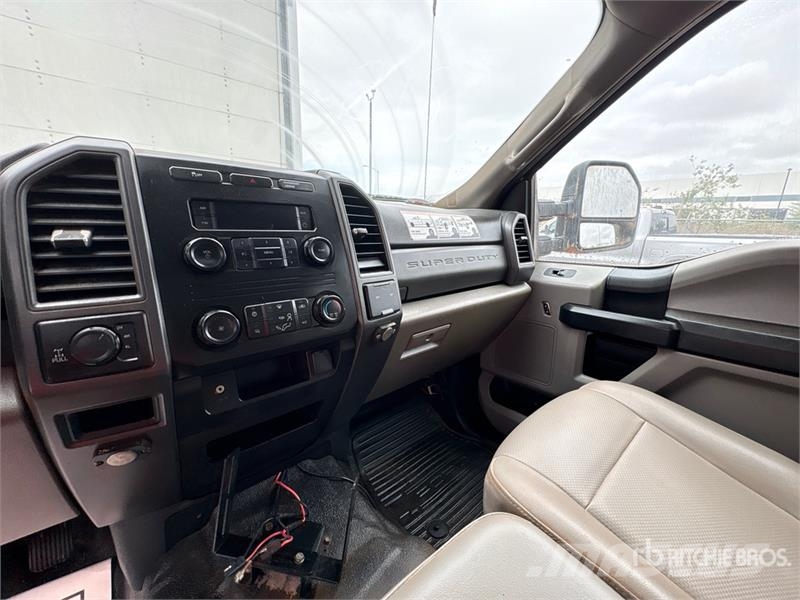 Ford F-250 Cabines e interior