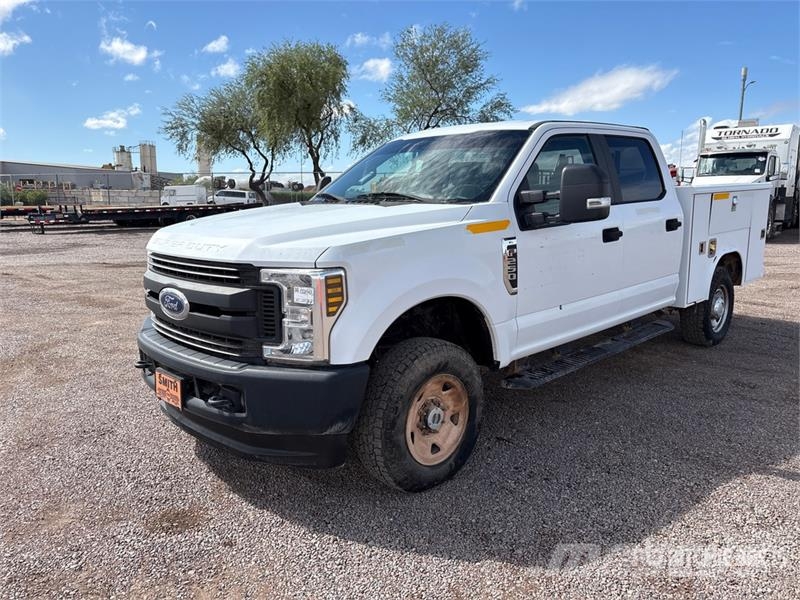 Ford F-250 皮卡车