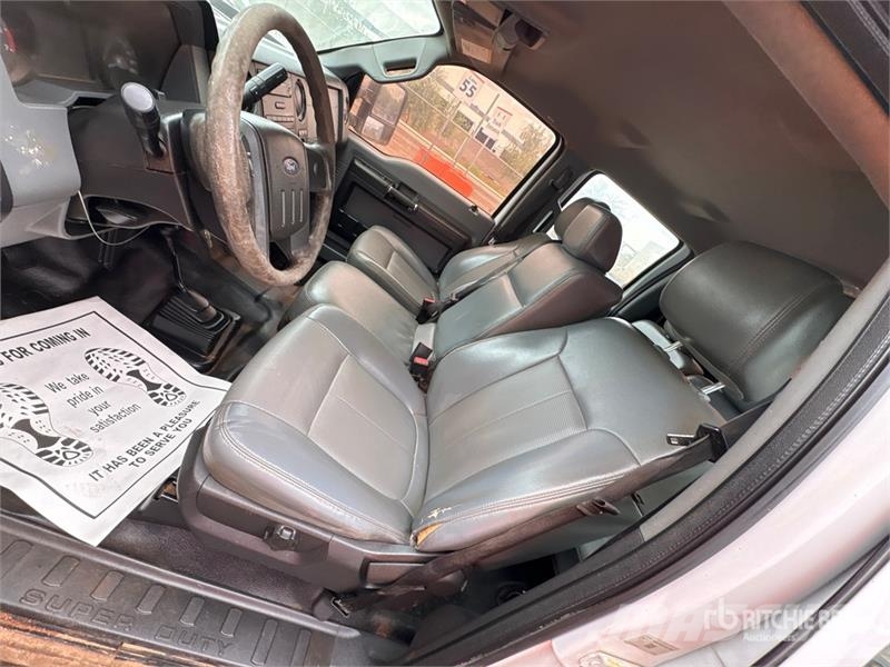 Ford F-250 Nakladacia/sklápacia bočnica