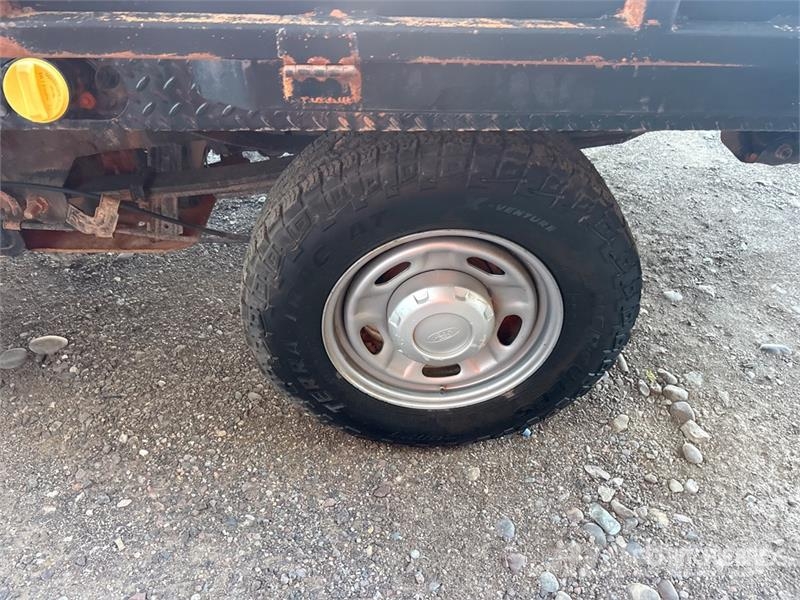 Ford F-250 Ciężarówki typu Platforma / Skrzynia