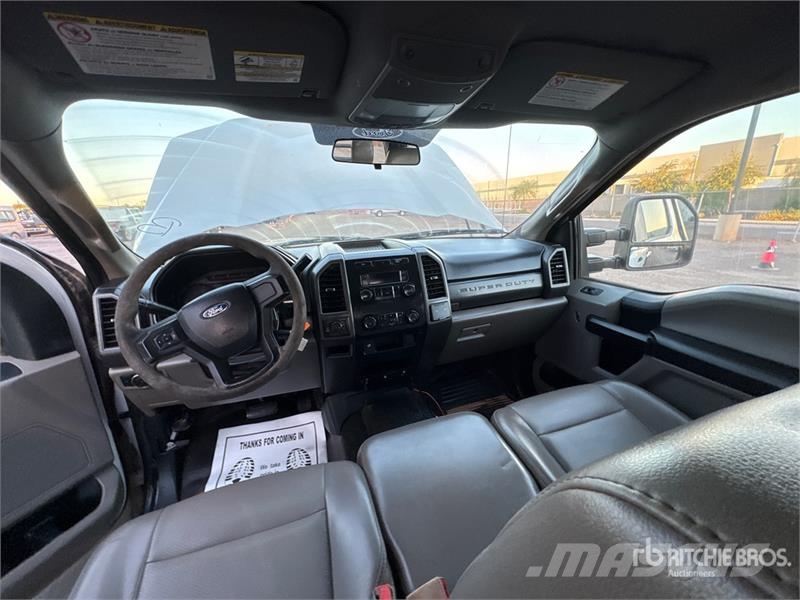 Ford F-250 Camiones de cama baja
