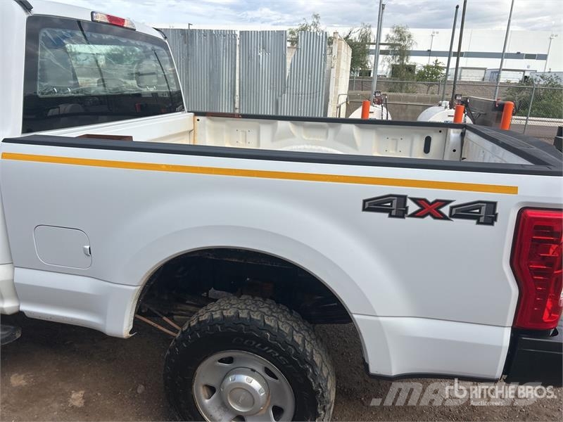 Ford F-250 Ostalo