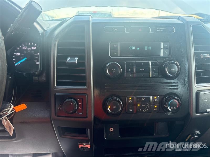 Ford F-250 Ciężarówki typu Platforma / Skrzynia