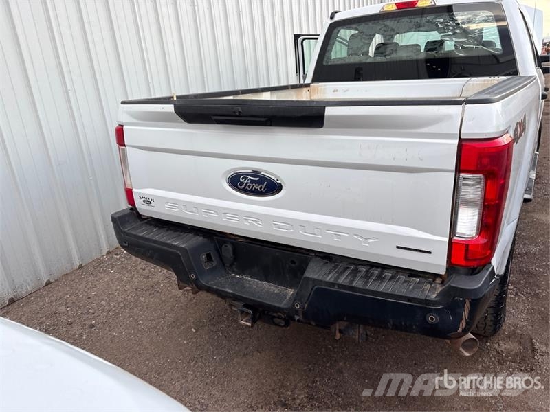 Ford F-250 Ostalo