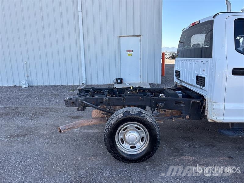 Ford F-250 Kabine i unutrašnjost