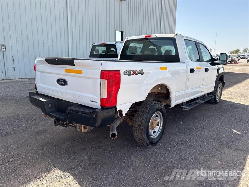 Ford F-250 Drugi