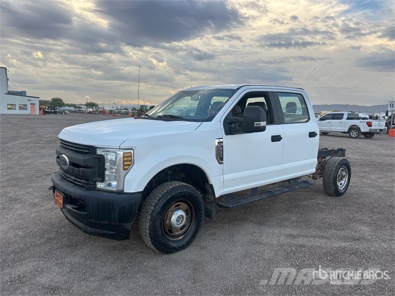 Ford F-250 キャビン及び内装