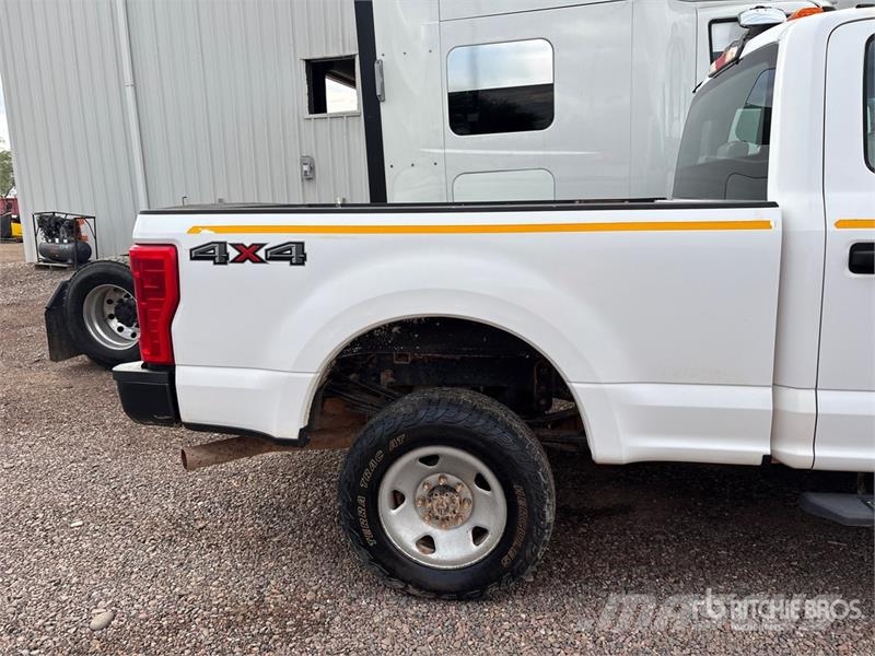 Ford F-250 Other