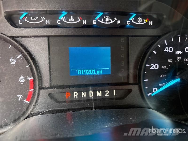 Ford F-250 Camiones de cama baja