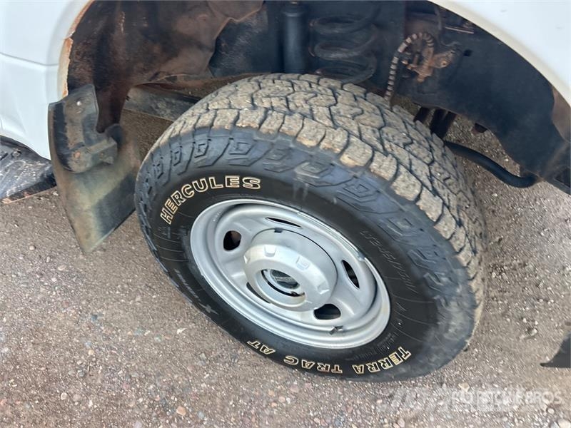 Ford F-250 キャビン及び内装