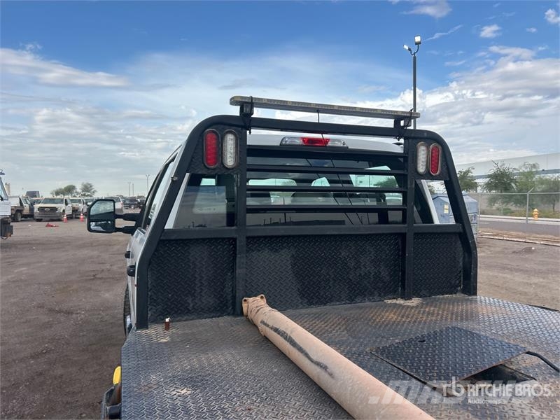 Ford F-250 Camiones de cama baja