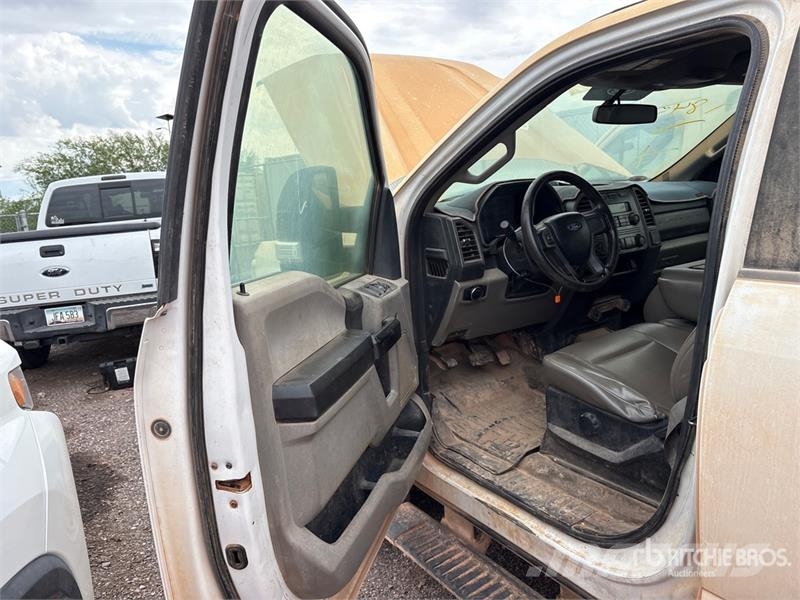 Ford F-250 Camiones de cama baja