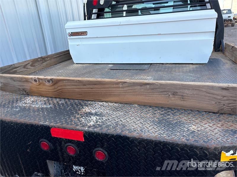Ford F-250 Platós / Ponyvás teherautók