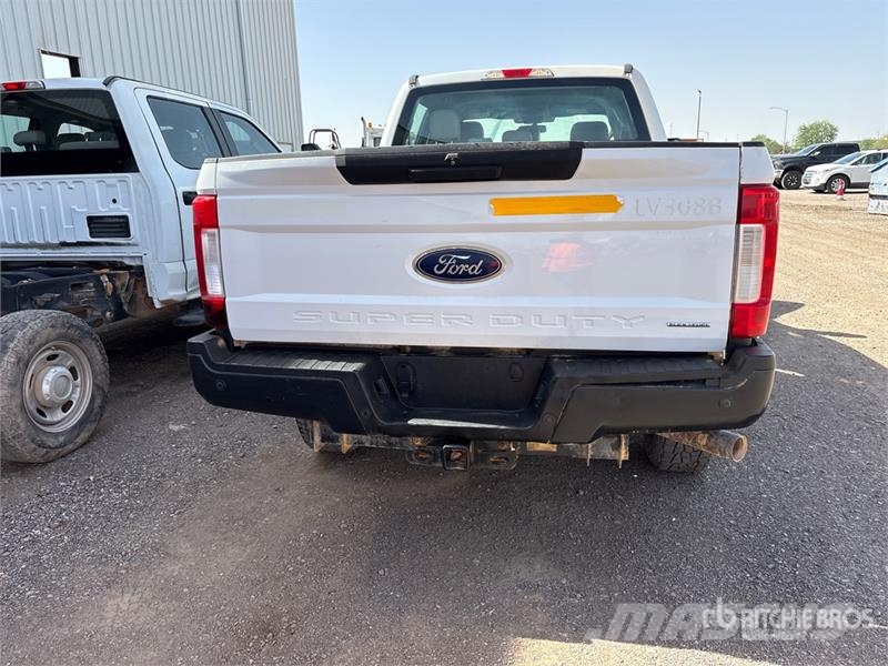 Ford F-250 Drugi