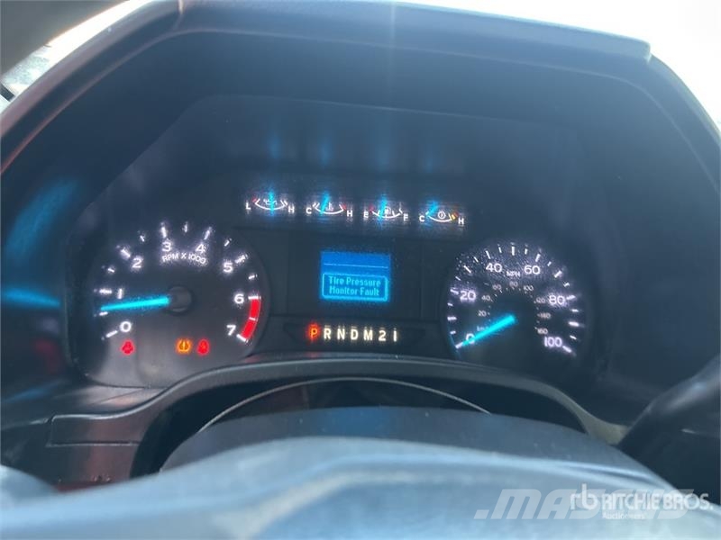 Ford F-250 キャビン及び内装