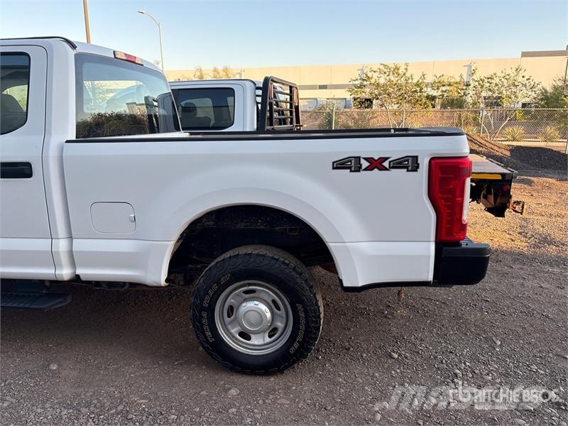 Ford F-250 Drugi