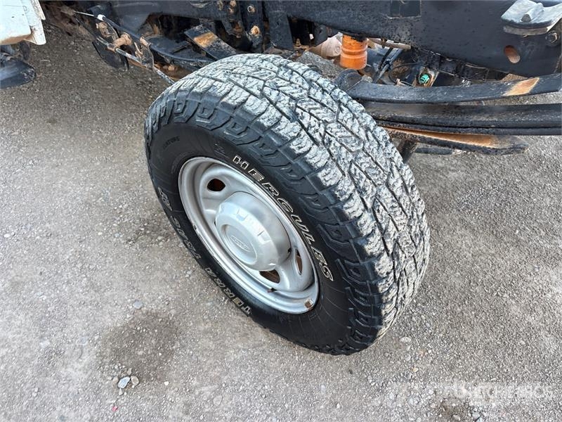 Ford F-250 Kabine i unutrašnjost