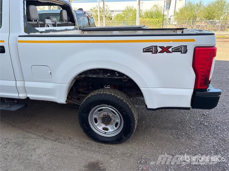 Ford F-250 Drugi