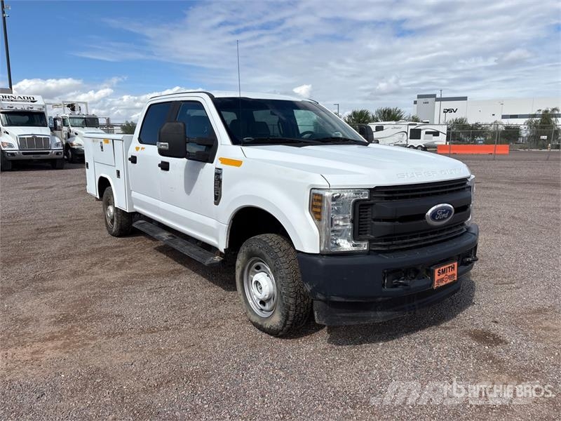 Ford F-250 皮卡车